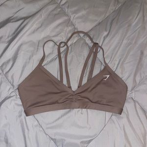 Gymshark Minimal Sports Bra - Modern Blush Pink 
Size Medium